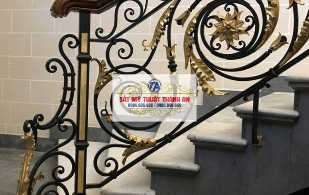LAN CAN , KHUNG BẢO VỆ CỬA SỔ, CỬA CỔNG SẮT TPHCM