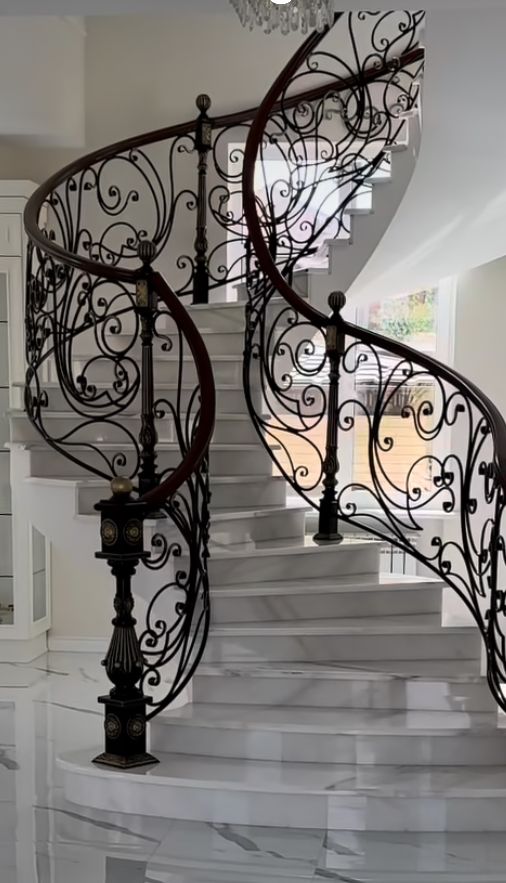 Cầu thang sắt mỹ thuật mẫu 2